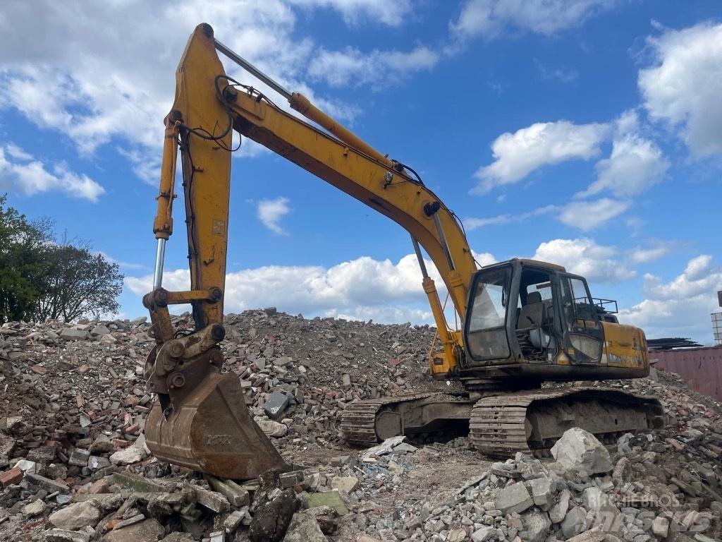 JCB JS 240 LC 履带挖掘机