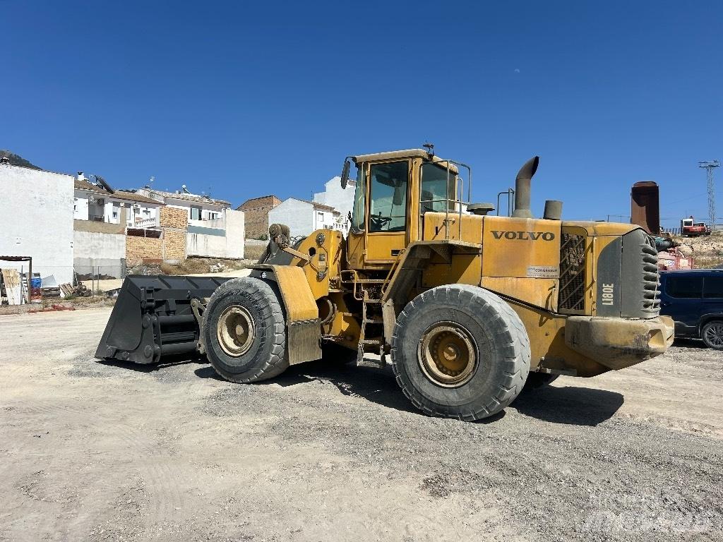 Volvo L 180 E 轮式装载机