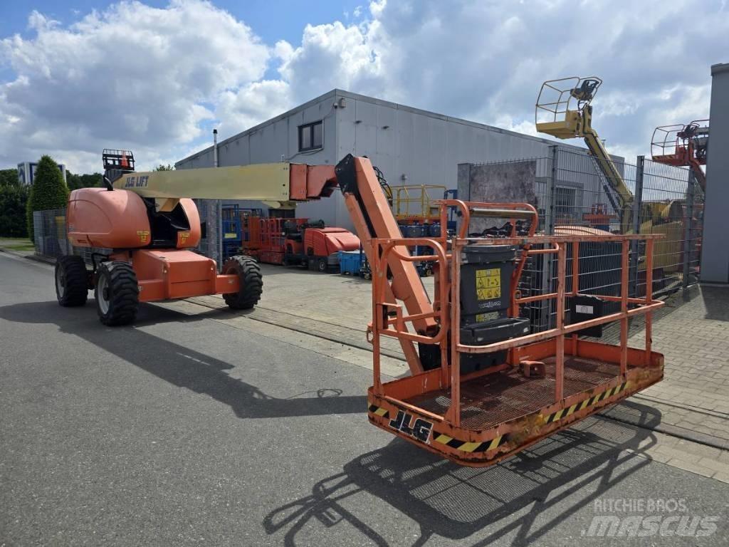 JLG 660 SJ 曲臂高空工作平台