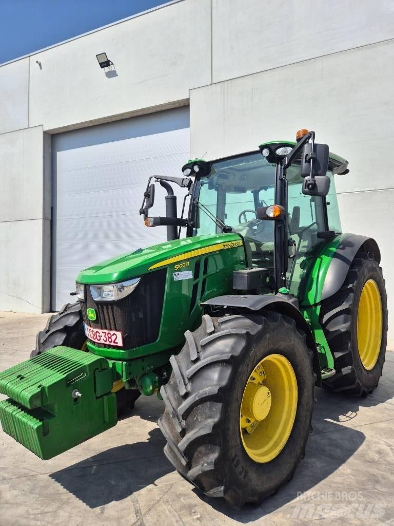 John Deere 5100 R 拖拉机/农用车