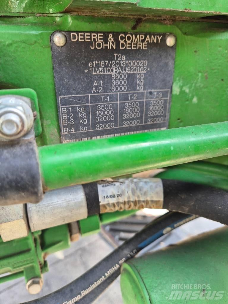 John Deere 5100 R 拖拉机/农用车