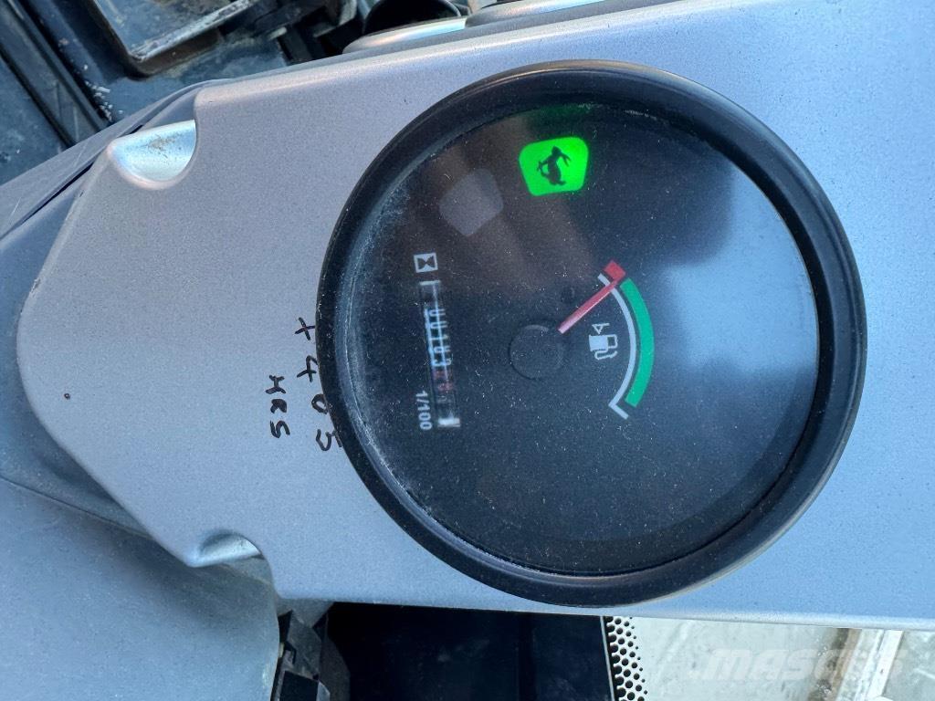 Yanmar SV15 (04261) 小型挖掘机