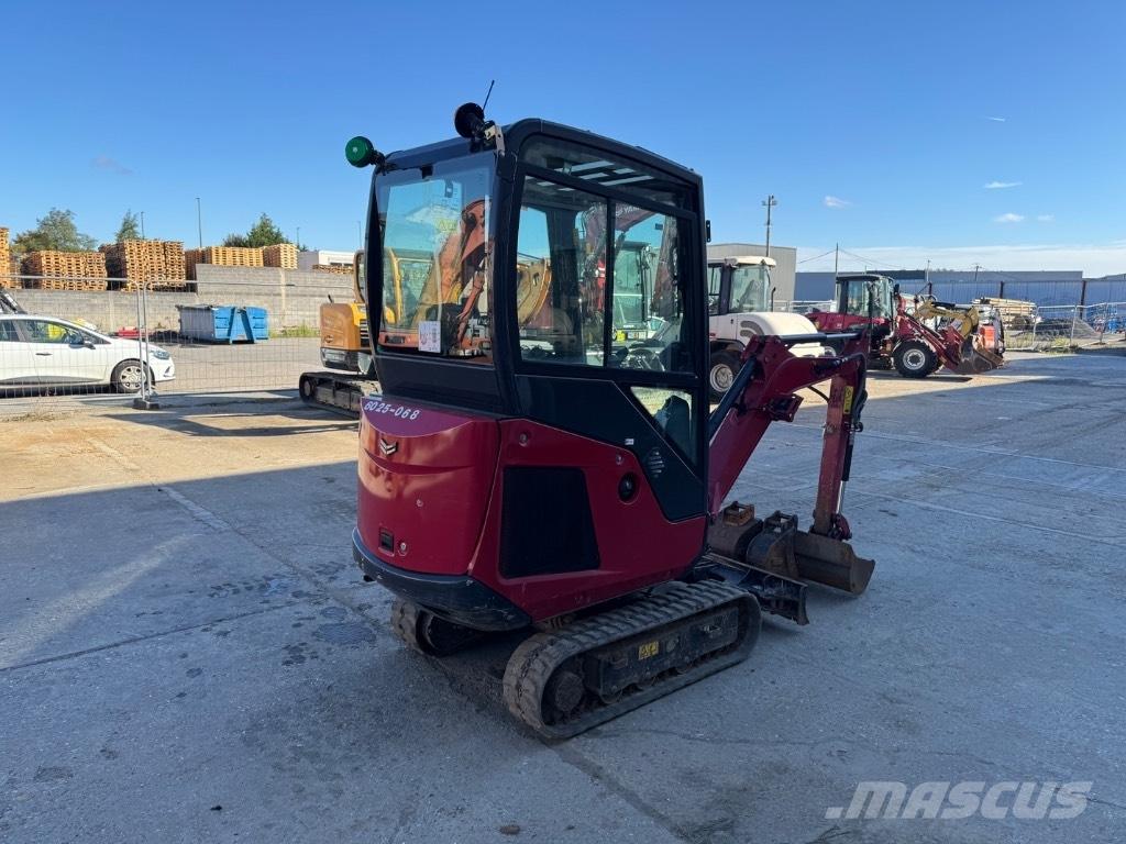 Yanmar SV15 (04261) 小型挖掘机