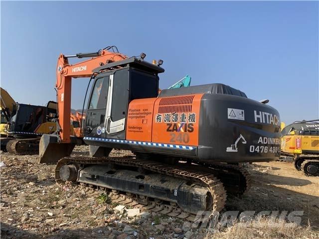 Hitachi ZX240 履带挖掘机