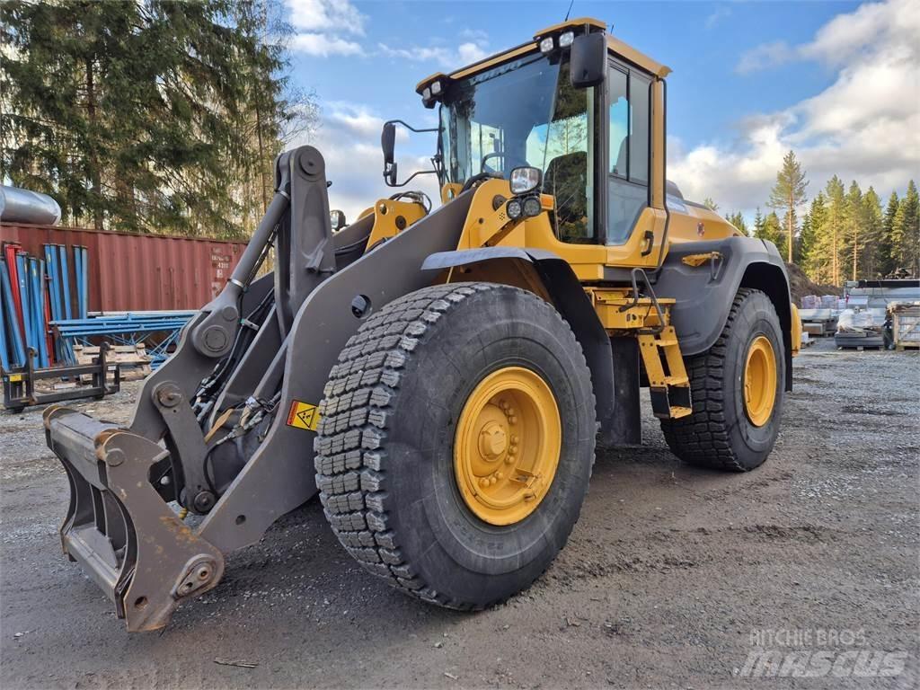 Volvo L110H 轮式装载机