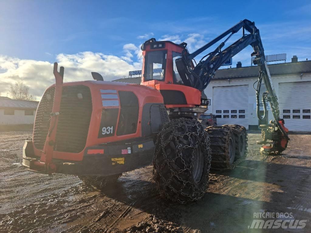 Komatsu 931 收割机