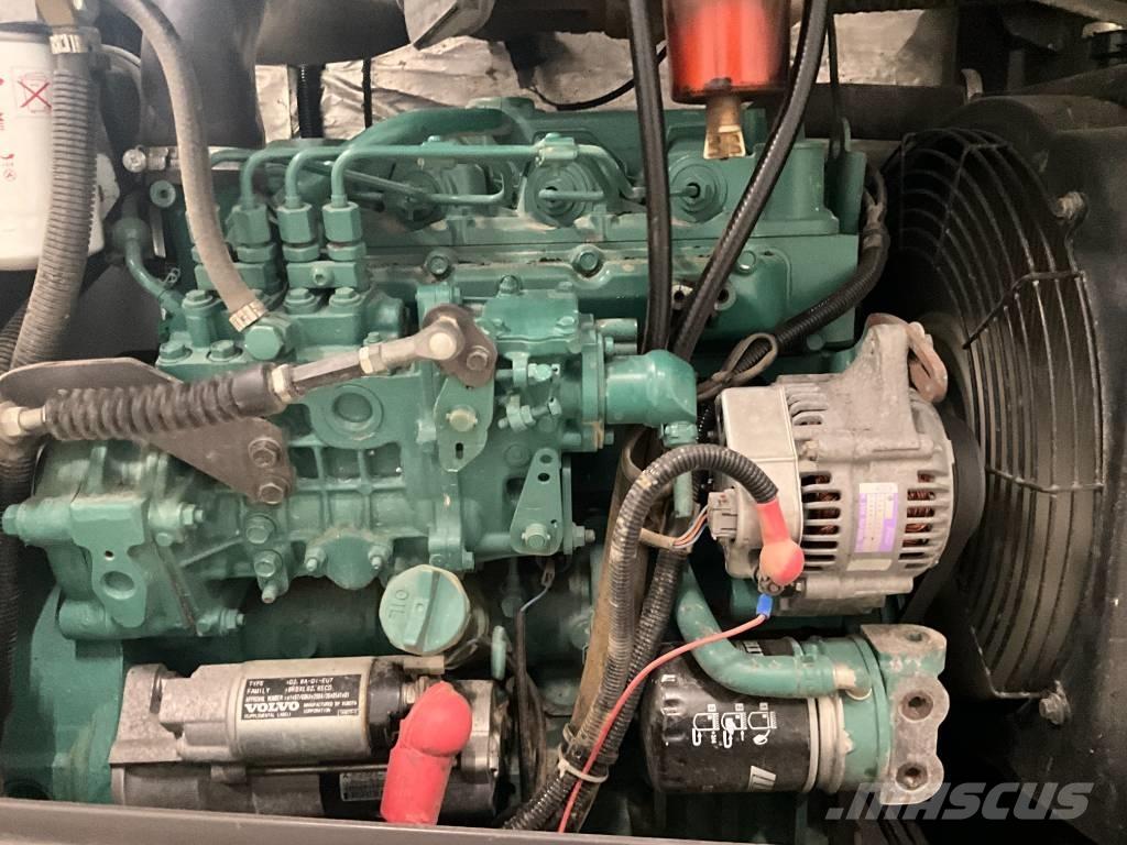 Volvo ECR 50 D 小型挖掘机