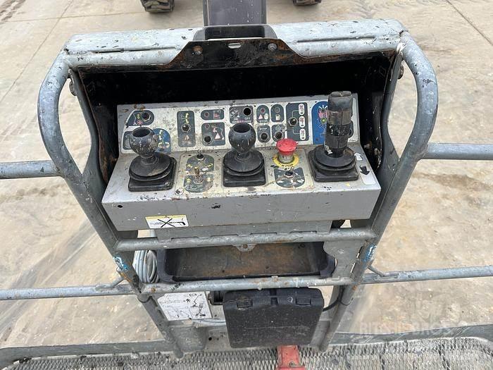 Manitou 200ATJ 曲臂高空工作平台