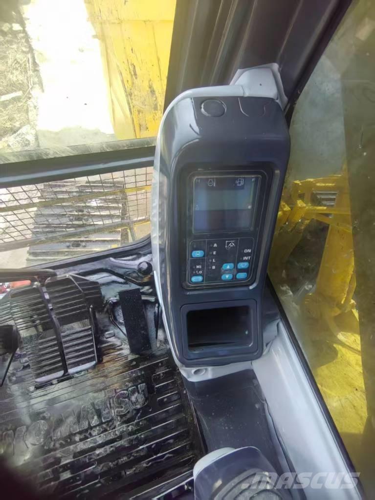 Komatsu PC 130 履带挖掘机