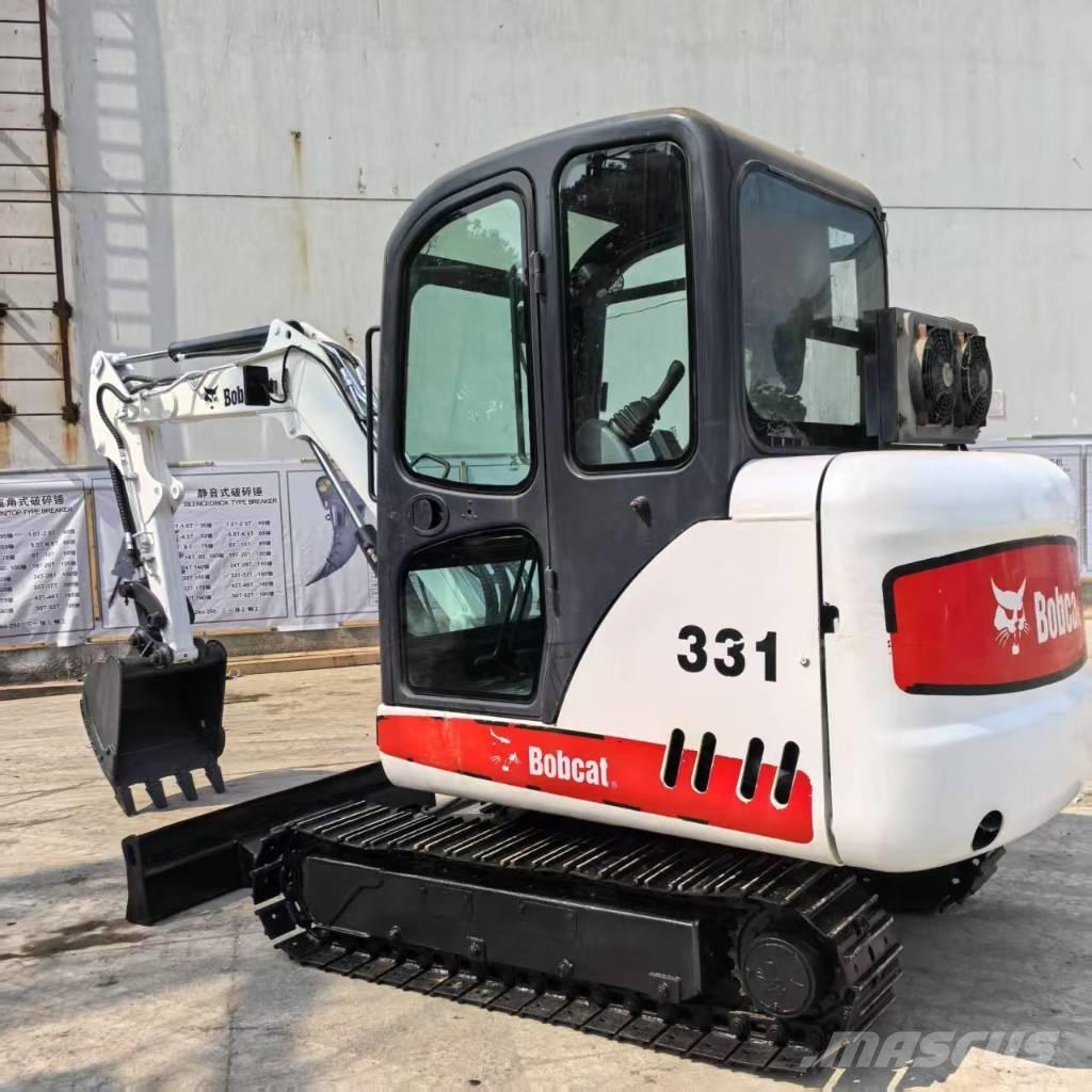 Bobcat 331 小型挖掘机