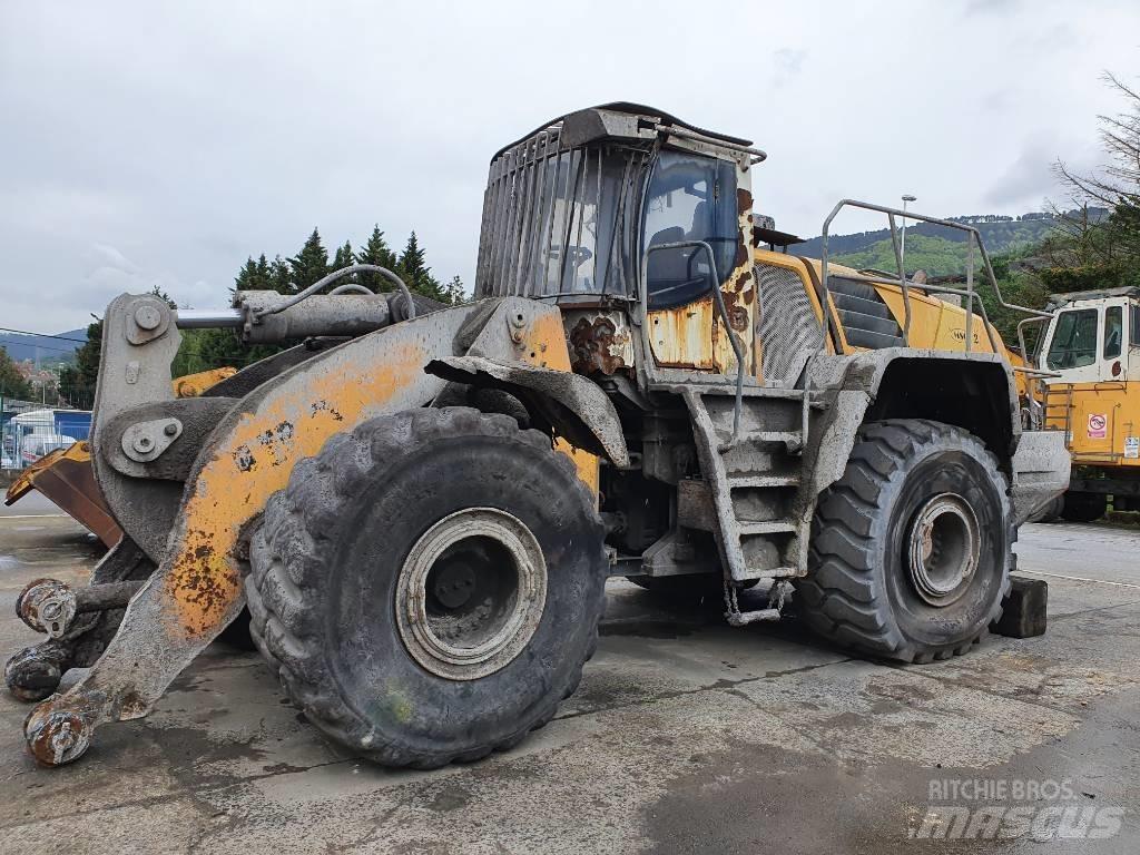 Liebherr L 586 轮式装载机