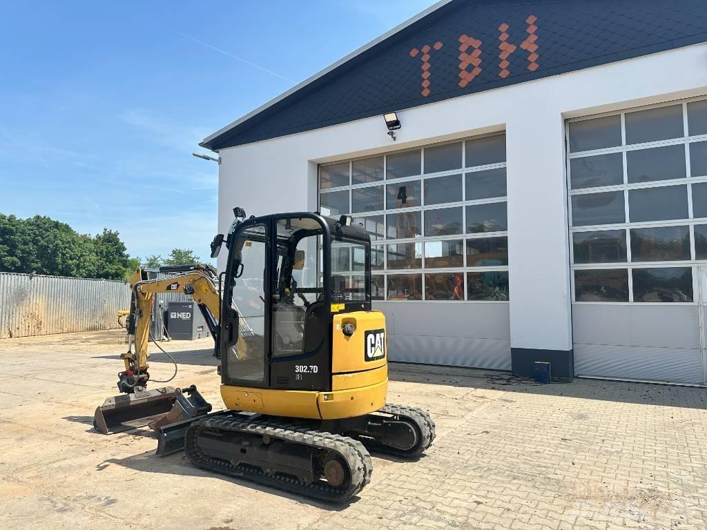CAT 302.7 D CR 小型挖掘机
