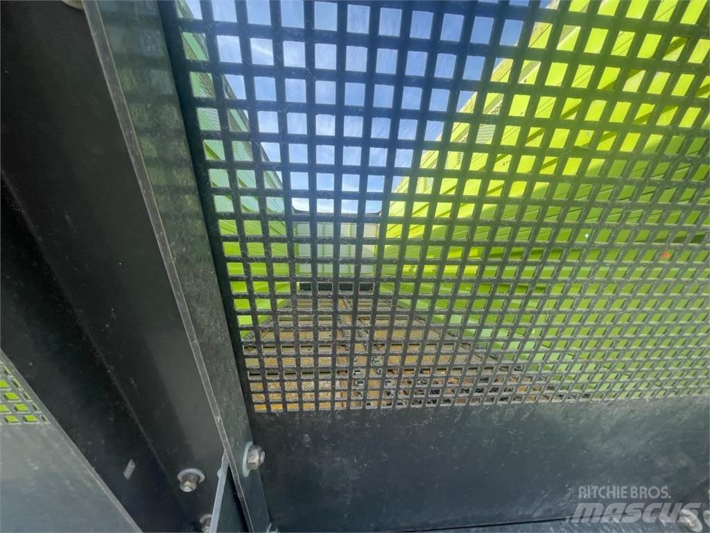 CLAAS Cargo 75 粮食车