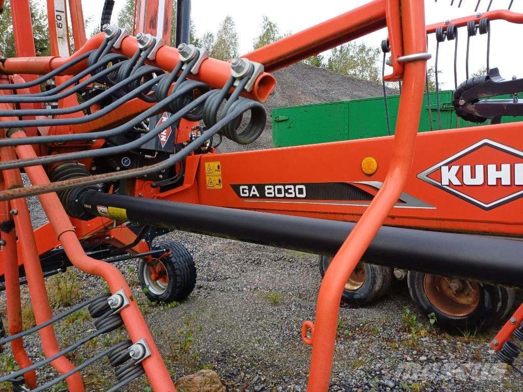 Kuhn GA8030 料堆整形机