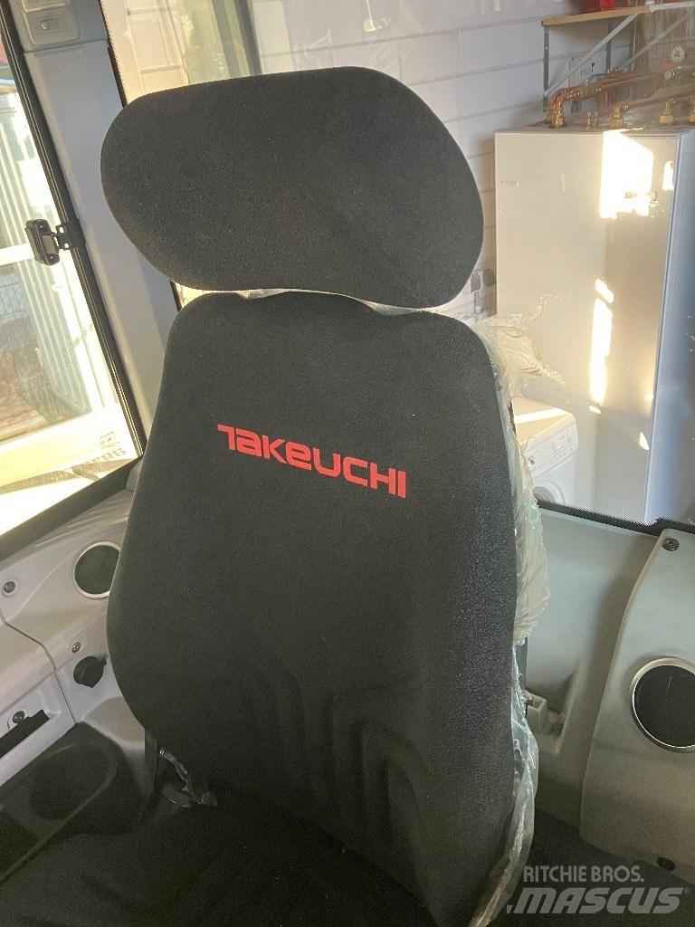 Takeuchi TB 335 R 小型挖掘机