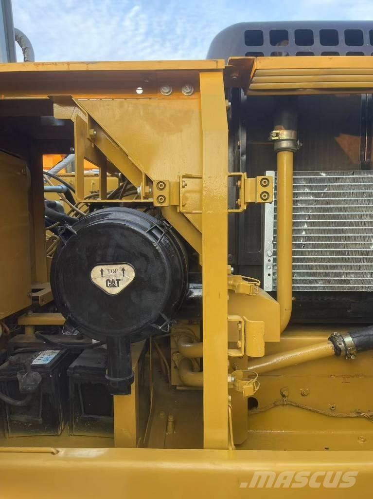 CAT 320 B 履带挖掘机