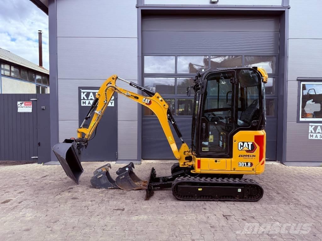 CAT 301.8 小型挖掘机