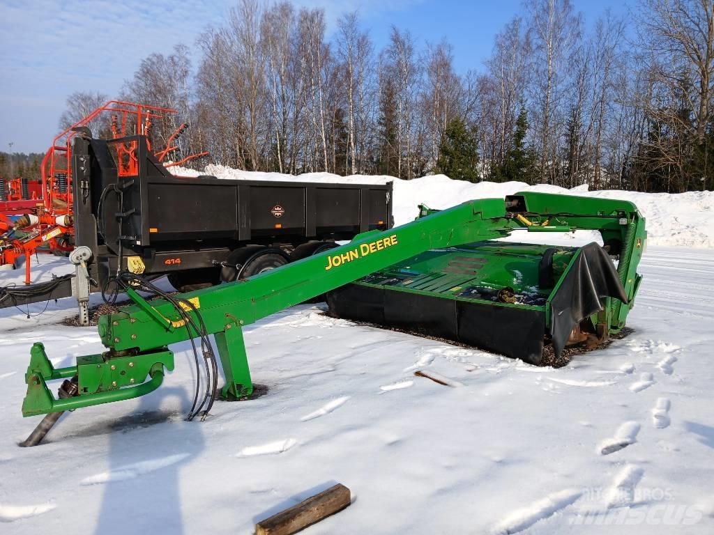 John Deere 735 割草调节装置