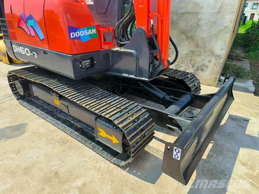 Doosan DH 60 小型挖掘机