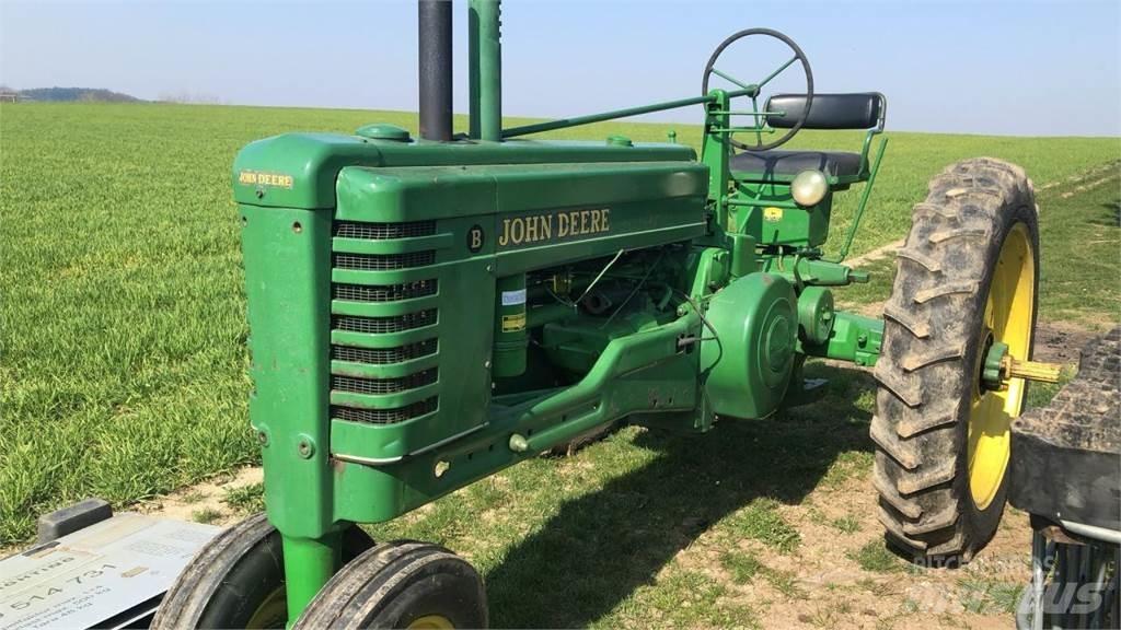 John Deere Model B 拖拉机/农用车