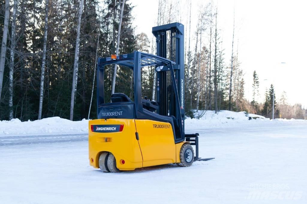 Jungheinrich EFG 220 电动叉车