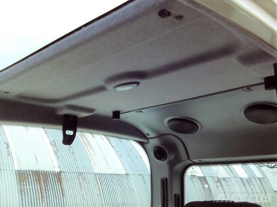 Terex TC 125 中型挖掘机