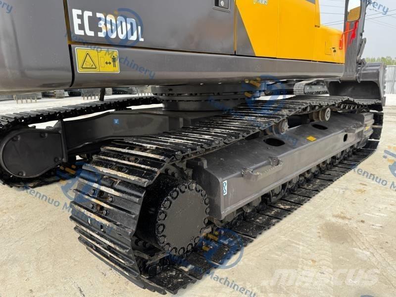 Volvo EC 300 D L 履带挖掘机