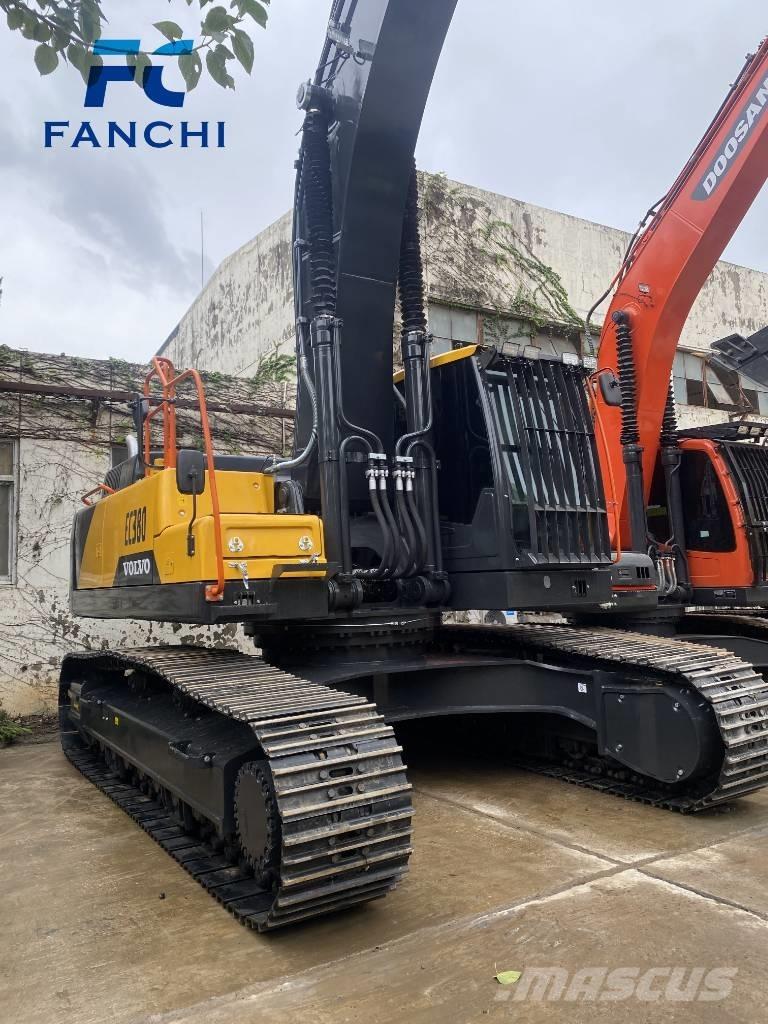 Volvo EC380 小型挖掘机