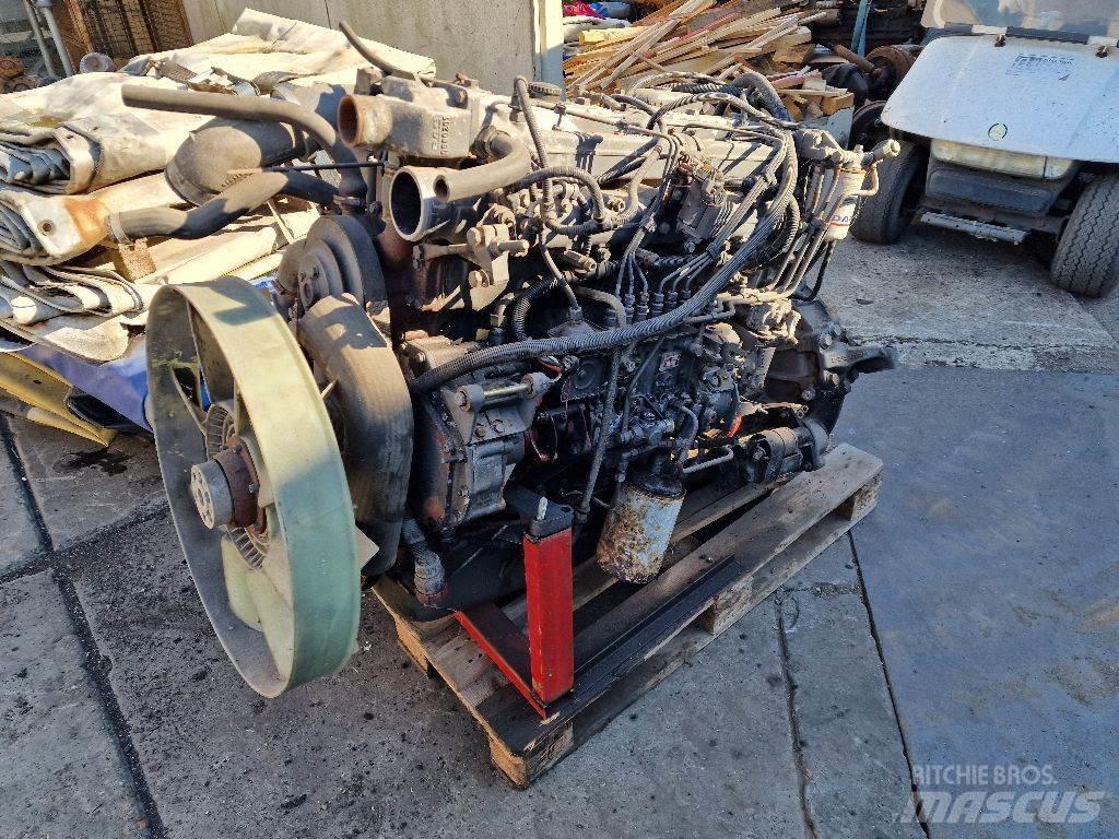 DAF 865 RS200L 发动机