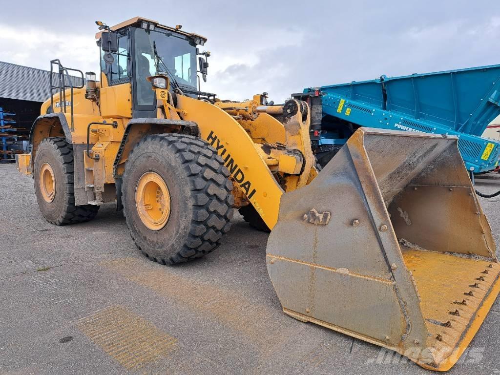 Hyundai HL980XT 轮式装载机