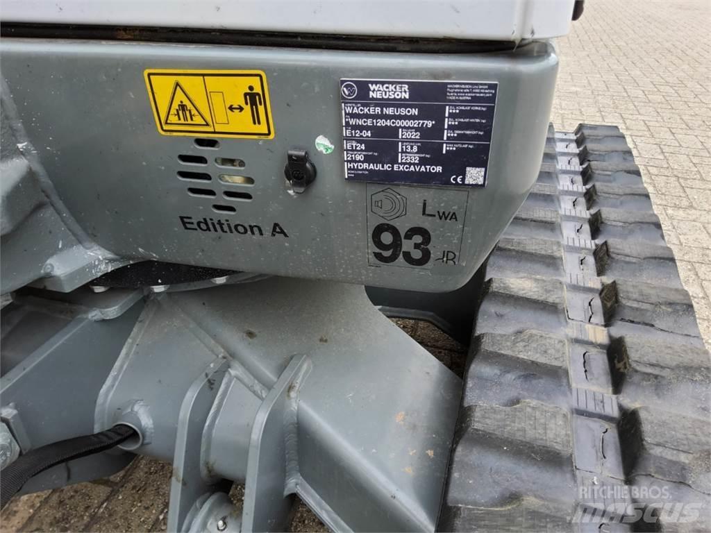 Wacker ET 24 小型挖掘机