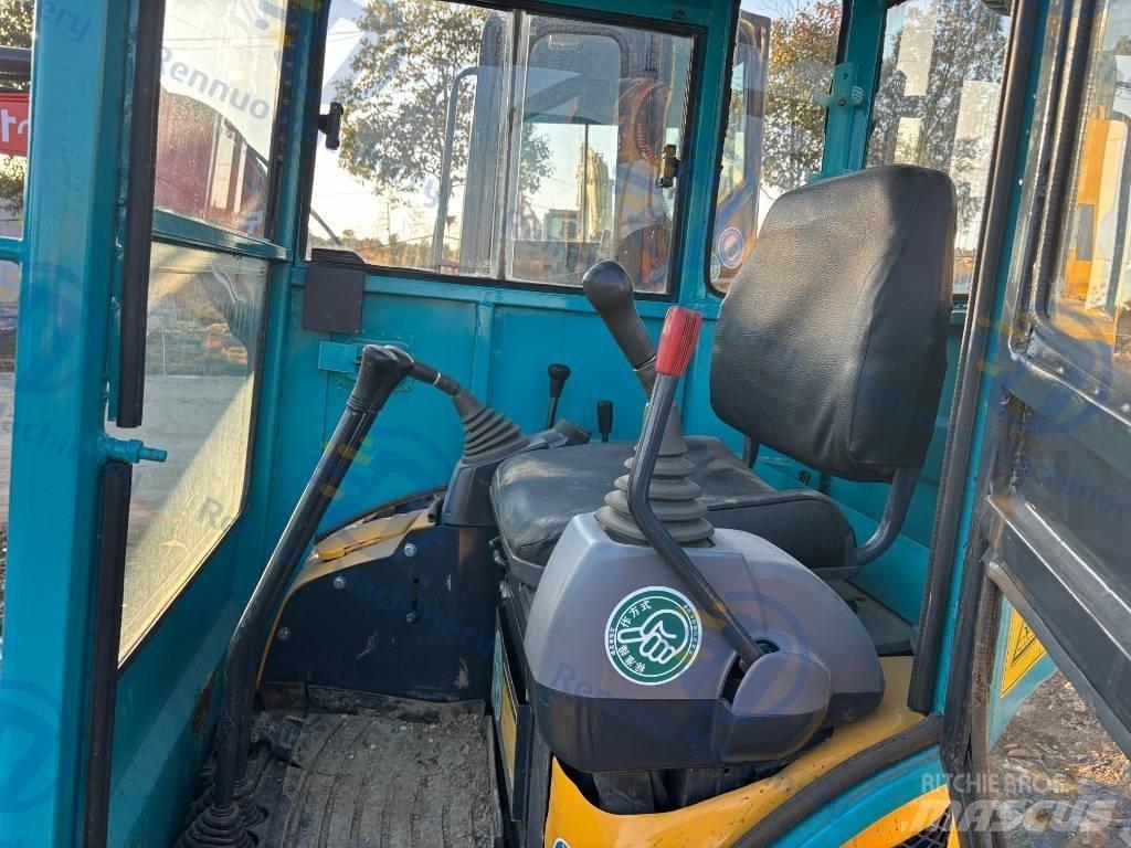 Kubota U 17 小型挖掘机