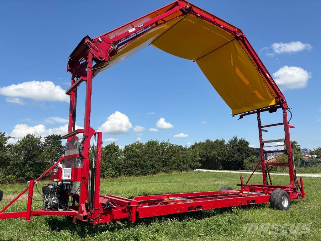 Pomi Wrap 12 牧草包膜机