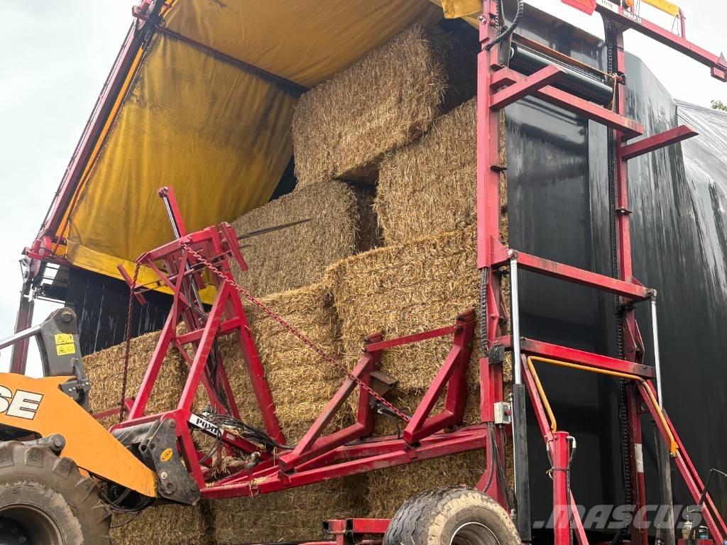 Pomi Wrap 12 牧草包膜机