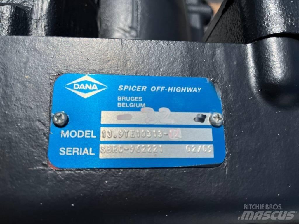  DANA 13.9TE10313-32 传动装置