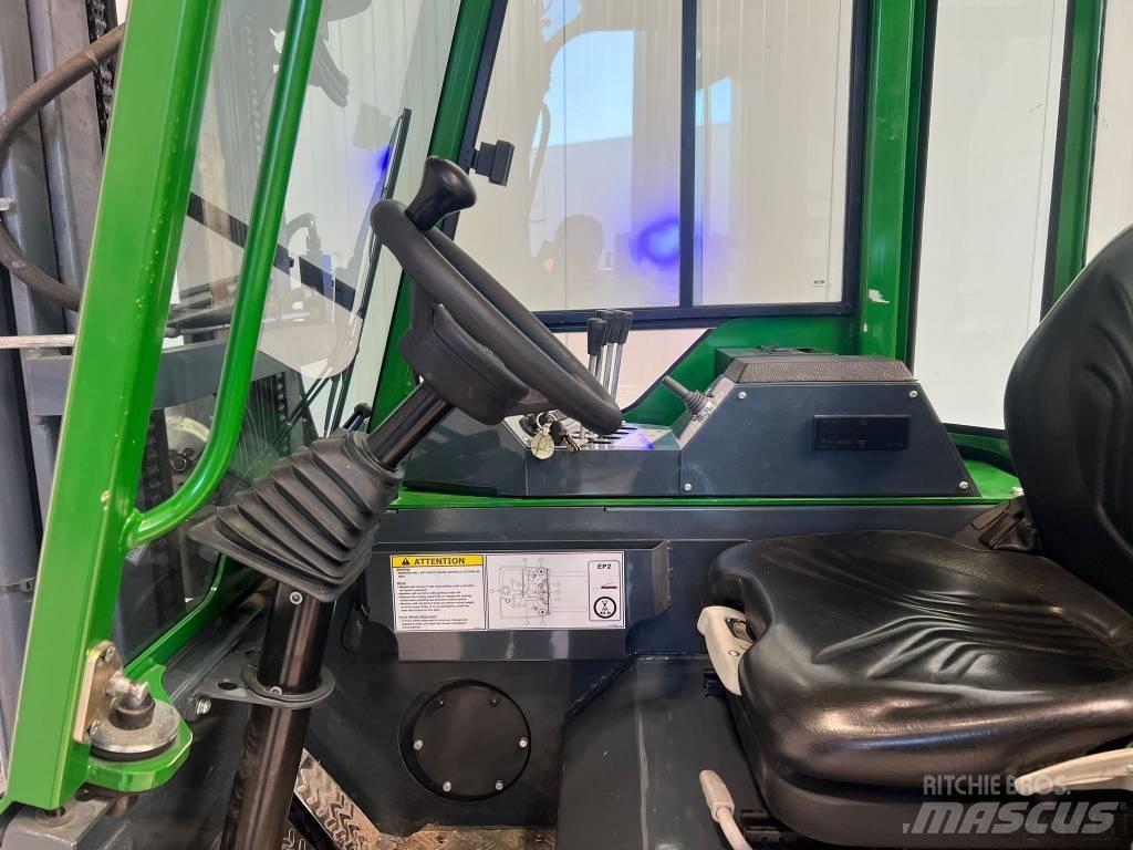 Combilift CBE2500 四轮前移式叉车