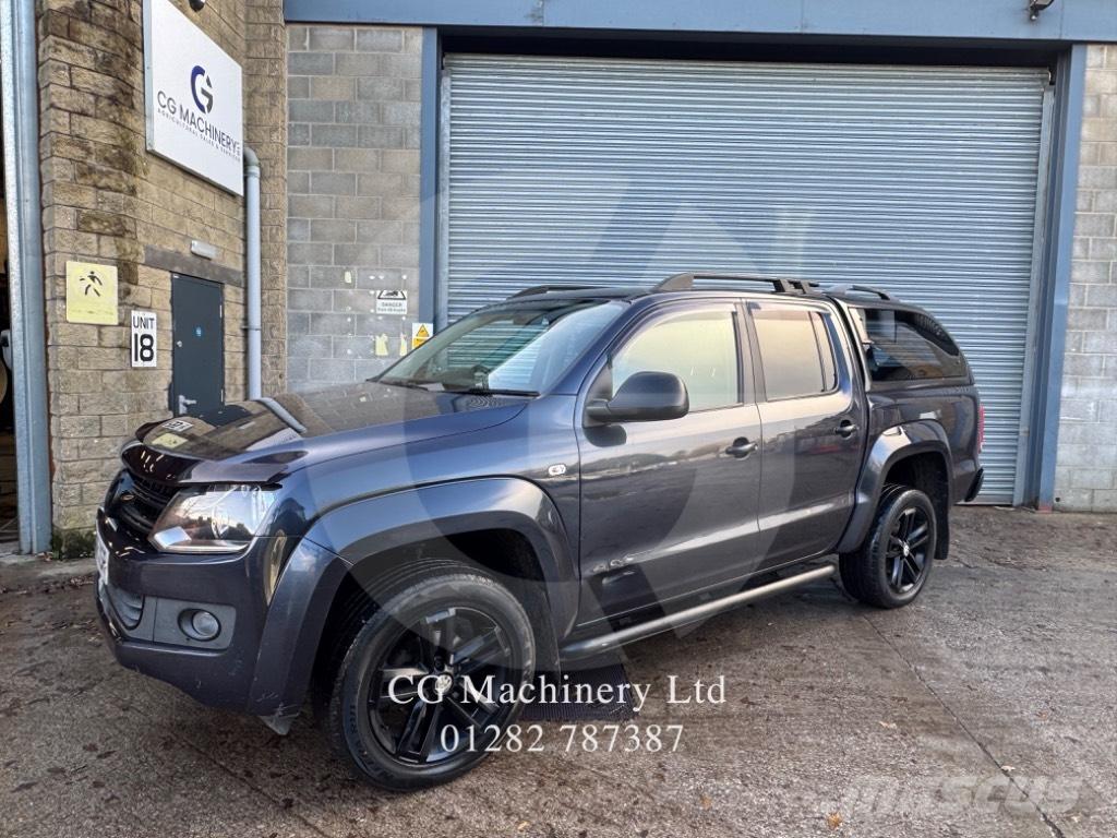 Volkswagen Amarok 大型面包车