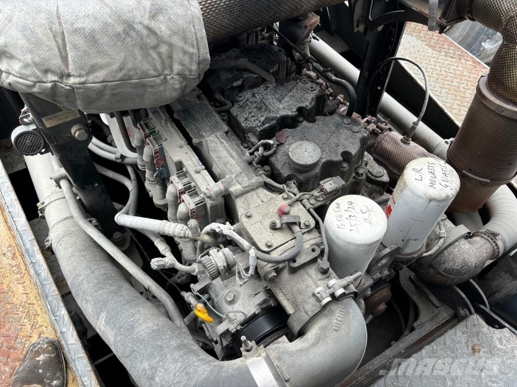 Liebherr L 566 轮式装载机