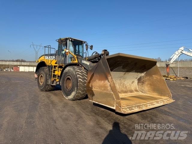 Bell L 2606 E 轮式装载机