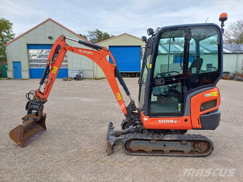Kubota KX 019-4 小型挖掘机