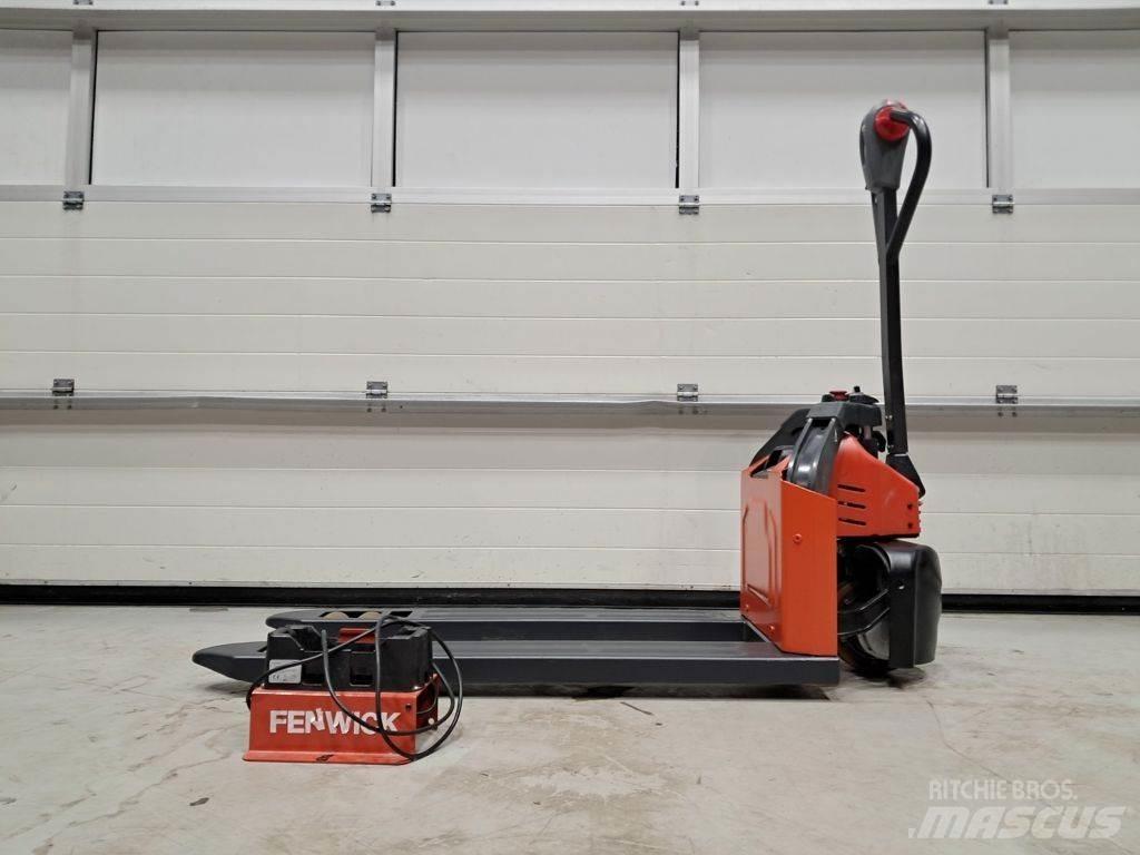 Linde MT12 手摇升降机