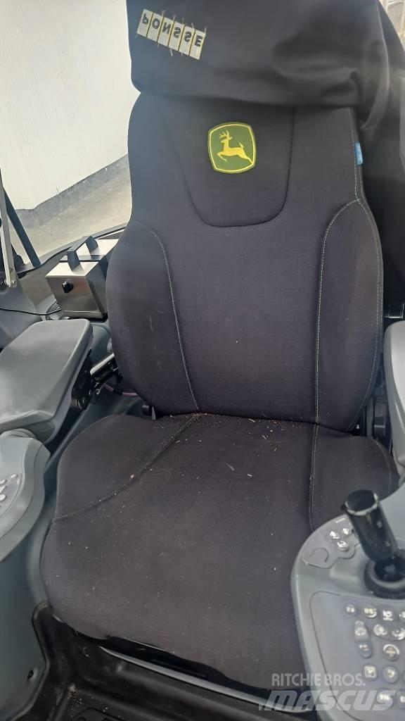 John Deere 1170 G 收割机