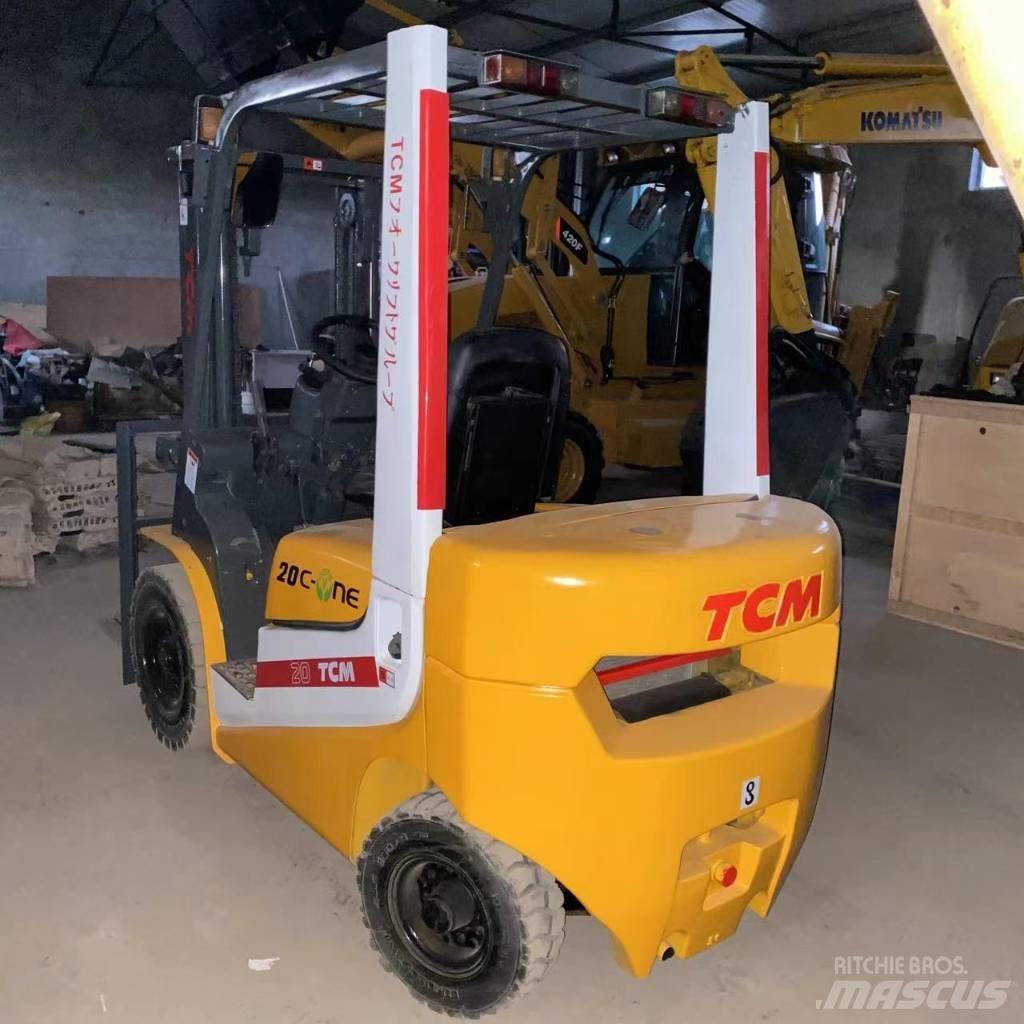 TCM FD 25 柴油叉车