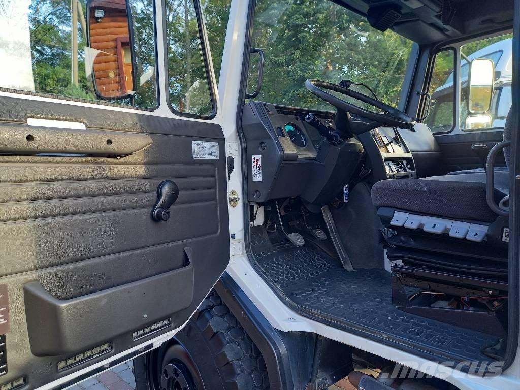 Unimog UNIMOG 4X4 起重车