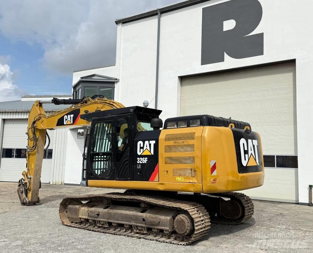 CAT 326F LN 履带挖掘机