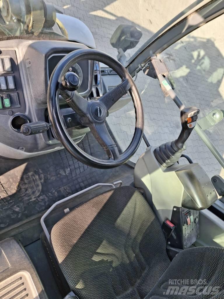 Kramer Allrad 8115 轮式装载机