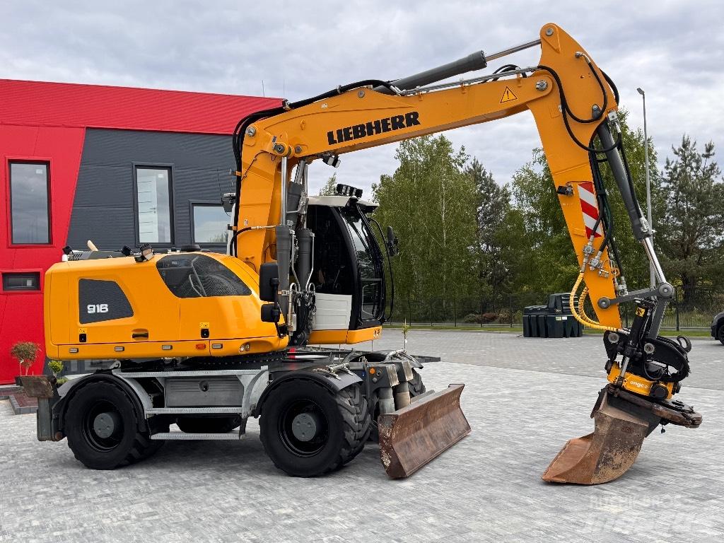 Liebherr A 916 轮式挖掘机