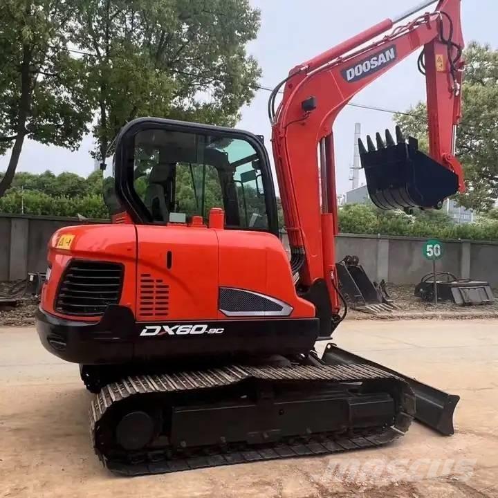 Doosan DX60-9C 小型挖掘机