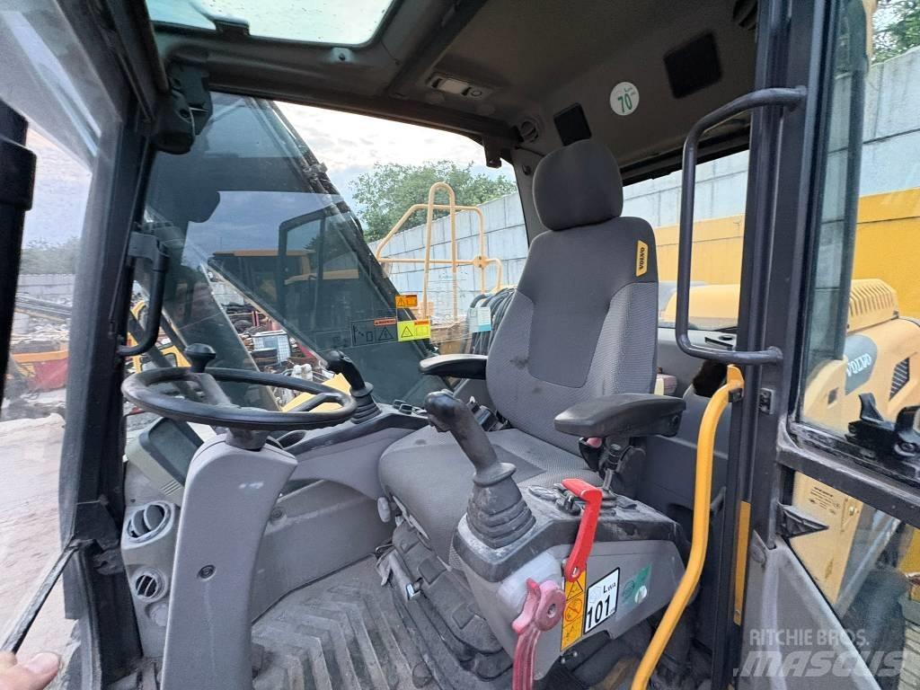Volvo EW 160 D 轮式挖掘机