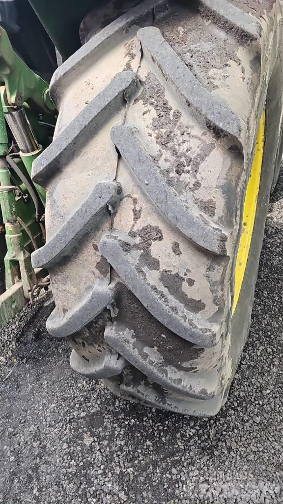 John Deere 6910 拖拉机/农用车
